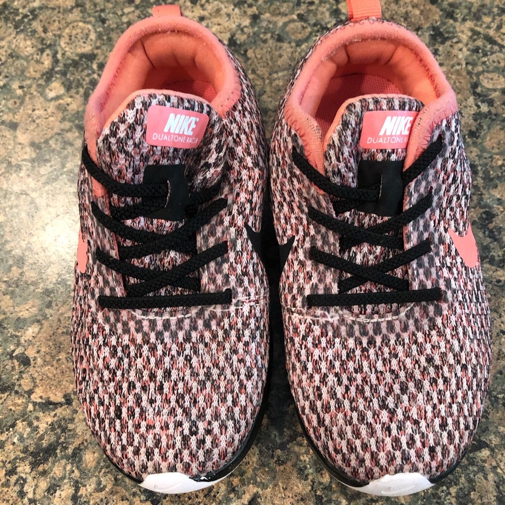 Toddler girl Nike’s